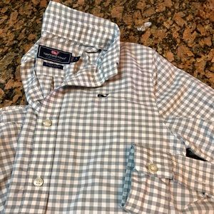 Vineyard Vines Boys whale button down shirt